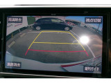 バックガイドモニターで、後方を確認しながら安心して駐車することができます。運転初心者も熟練者も必須の機能ですよ!