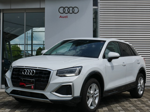 Q2 35 TFSI アドバンスド 