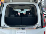 広さと使いやすさを向上させたラゲージスペース。積み下ろしもしやすいお車です!