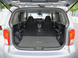 Scion xB 10 Series(10周年記念限定車)/新車並行/実走行/専用プレミアムカラ-(Silver lgnition)/専用グラファイト16AW/専用イルミネ-ション発光ダッシュパネル/前後LEDバッジ/LEDアクセントライト/逆輸入車