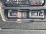 ETCももちろん搭載。いちいち料金所で停車する必要なんて当然ないです。スムーズにストレスなくドライブをお楽しみください。(※支払総額にセットアップ費用は含まれておりません。)