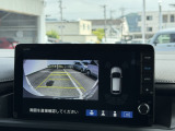 駐車時に便利なバックカメラを装備しています。