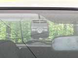 【ドライブレコーダー】ドライブレコーダー装備!走行中はもちろん、あおり運転や事故に遭遇した際、映像で記録し、万一のリスクに備えます。※記録用SDカードはお客様ご自身でご準備いただく必要があります。