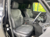 運転席シート廻りは使用感も少なく、良好な状態となっています。前オーナー様が丁寧に使っていたことがよくわかりますね。