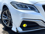 【三眼LEDヘッドライト】スタイリッシュな見た目の三眼LEDヘッドライトを装備♪スタイルだけでなく、夜間の走行も視界良好で安心してお乗りいただけます。