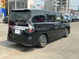 セレナ 2.0 ハイウェイスターV 