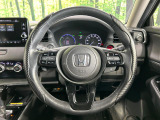 【純正革巻きステアリング】上質な革を使用することで、手にしっかり馴染みとても運転しやすいハンドルです♪