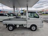 【ご来店無しでお電話注文可能です】車両詳細・お見積り・納車までの流れなどお電話でしっかりご説明致します。遠方のお客様はご来店頂かなくてもすべてのお手続きをお電話・郵送・FAX・メールでご注文が可能です