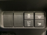 VSA装備車です。VSAはドライバーの操作と車の動きを見守っています。もし車の挙動が乱れたとき、4輪別々にブレーキをかけたり、エンジンパワーをしぼることによって車を安定させます。
