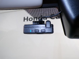 今や必需品となったドライブレコーダーも装着されています。運転中の記録を録画してくれます、万が一の時にドライブレコーダーがあれば安心です!