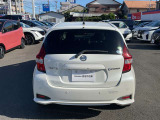 整備にご入庫の時は「日産カード」をご利用下さい^^整備のお支払い時に整備料金(または部品代)の5%レスになり、また万が一の急な出費の際もキャッシュレスでお支払いできます♪