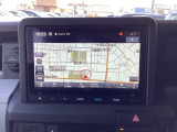 ナビゲーションは8インチホンダコネクトナビ(VXM-245ZFEi)が装着されております。AM、FM、フルセグTV、USB、Bluetoothがご使用いただけます。