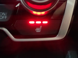 運転席と助手席には、【シートヒーター】が装備されています。温度調整も「Hi/Low」の切り替えができお好みの設定で快適なドライブを楽しめます。腰から下が暖まると、暖房よりも体があったまりますよ。