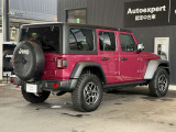 Jeepの認定中古車は、 その名の通り、真の歓びをお届けするエキスパートです