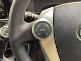 ステアリングにオーディオ操作スイッチが付いています。オーディオ画面に直接タッチしなくても操作が出来ますので、運転に集中できます。