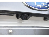 リヤカメラ付きなので、シフトレバーをリバースにすると連動してカメラ映像に切り替わります。