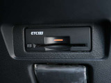 『ETC』 なら高速道路をスイスイと通過!!クルマは料金所をノンストップで通過することができます!