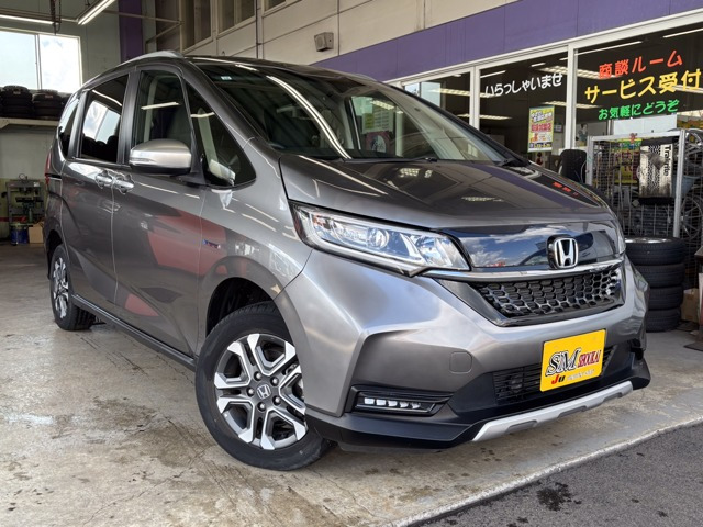 フリード 1.5 ハイブリッド クロスター ホンダセンシング 4WD 
