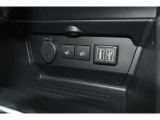 【シートヒーター】冬場のシートはこれでポカポカ♪まだ未体験の方はぜひ試乗の際に温かさを感じてください☆