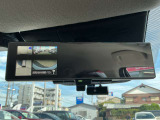 広いミラーで後方をしっかりと確認して頂けます!