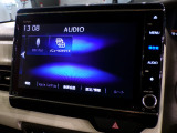 CD、DVD、Bluetooth、AM、FM、スマートフォン接続ができます。