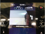 サイドビューカメラは、狭い道路での走行や左側への寄せに活躍。周囲の状況をしっかり確認でき、安全性を高める便利な機能です。