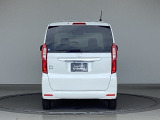 現車を確認できる方へ販売いたします。当社サービススタッフにて純正部品を使い点検整備を実施し、その後、ご納車させていただきますのでご安心してご利用いただけます。