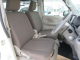 視界が良く運転性の良いフロントシート