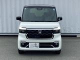 この度は、当店のお車をご覧いただきまして誠にありがとうございます。当店では全国販売・納車も行っております。県によって陸送費用は異なりますのでお気軽にお問い合わせください。