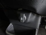 12V電源ソケットを設置しております。周辺機器の充電にご利用頂けます。