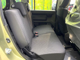 高品質なオリジナルフロアマットもオプションにてご用意しております。お好きなデザインやカラーをお車に合わせて選んでいただくことができます♪
