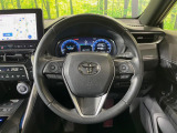 【純正革巻きステアリング】上質な革を使用することで、手にしっかり馴染みとても運転しやすいハンドルです♪