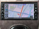 純正メモリーナビ(MJ320D-W) CD・DVD再生  CD録音可 フルセグTV  Bluetooth対応★携帯電話にダウンロードした音楽が車内でも楽しめます。ハンズフリー通話も可能です!