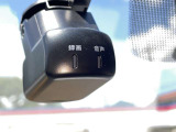 おかげさまで、弊社は近隣は基より、全国各地のお客様への販売〜ご納車までの実績がございますので、遠方のお客様にもご安心してご納車頂いております。