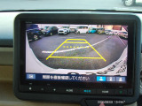 画質もキレイなバックカメラ、車庫入れが苦手な方も運転が好きになるはず。