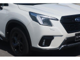 LEDヘッドライトで夜道も明るく快適運転。寿命も長くてエネルギー消費量が少ないです。