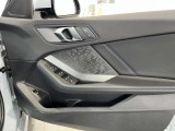 【ご納車後について】遠方のお客様はお住まいのエリアのBMWサービス工場にてメンテナンスを受けて頂けます。現地BMWへのお取次ぎなどもさせて頂きますのでご安心下さい。