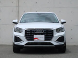 一目でAudiだと分かる特色を持つフロントマスク。