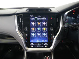 11.6インチの縦型ディスプレイに、ナビゲーション機能をはじめ、エンターテインメント、車両情報、エアコン操作、各種設定などを集約。タブレットのような感覚で、直感的に操作できます。