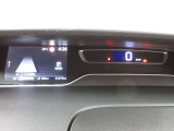 デザイン性に長けており、分かりやすて見やすいスピードメータです。