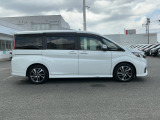 納車前には、当社メカニックによる『プロの視点』で、安全かつ安心して気持ちよくお乗りいただける整備を行います。詳しくはスタッフまで。