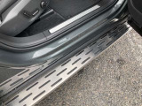 ランニングボード装着車
