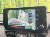 【パノラミックビューモニター】専用のカメラにより、上から見下ろしたような視点で360度クルマの周囲を確認することができます☆死角部分も確認しやすく、狭い場所での切り返しや駐車もスムーズに行えます。