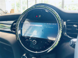 ◆LIBERALAは、輸入車選びの新たなスタイルを提案するインポート・セレクト・ブランドです。オーナー様となる方がクルマから直接感じる感性を第一にした、最良の一台との出会いをコーディネートいたします。