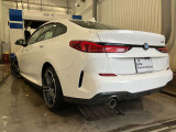 BMWの代名詞とも言えるキドニーグリル!アクティブ・エア・ストリームを採用し最先端の空力性能を実現しました。
