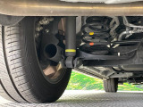 お車を安心してお乗りいただく為には、足回りの定期点検が欠かせません。サービスサポート(有償保証)では無料点検もご提供しており、安心のカーライフをお過ごしいただけるサポート体制が整っています。