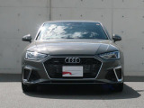 一目でAudiだと分かる特色を持つフロントマスク。