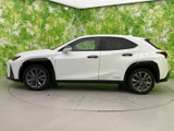UX 250h Fスポーツ 4WD 