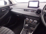 MAZDA2 1.5 15S スマートエディション 