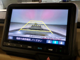 バックカメラもあるので後退時も安心です。視点も切り替えができて便利です。